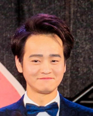 佐毅